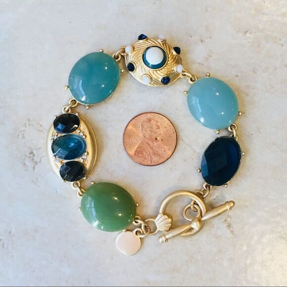Baroque Cabochon Blue Green Jewel Link Gold Tone Toggle Closure Bracelet NWT - Picture 6 of 8